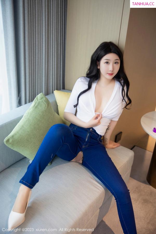 江真真  [XiuRen]高清写真图 2023.04.13 No.6570 江真真 牛仔裤美臀第37张图片